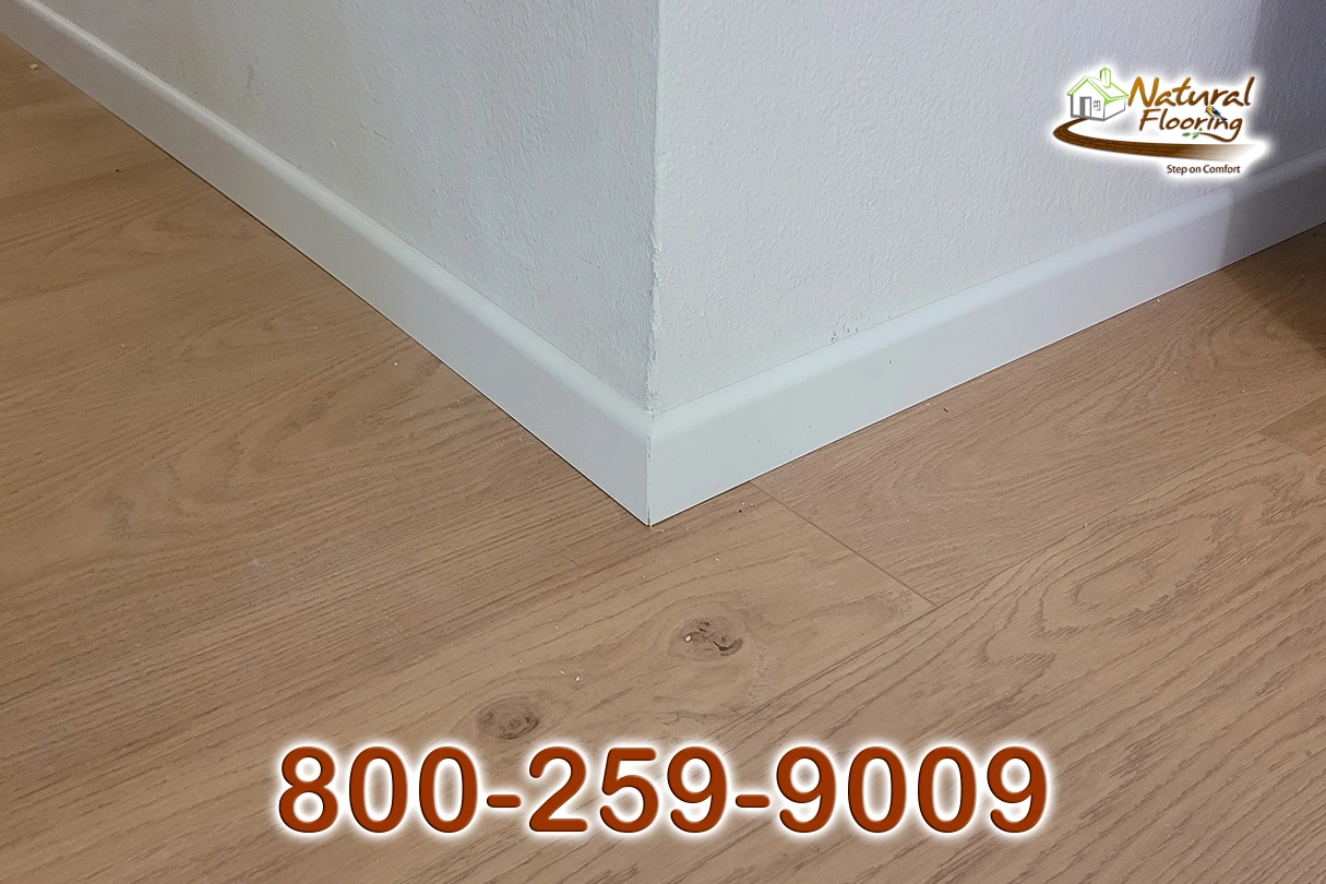304MUL Streamline Baseboard