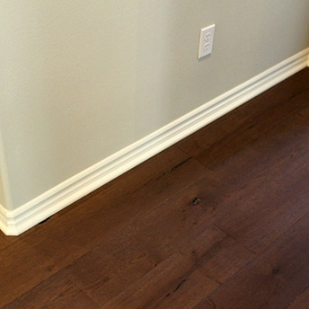 318MUL 4 Baseboard Baseshoe 3