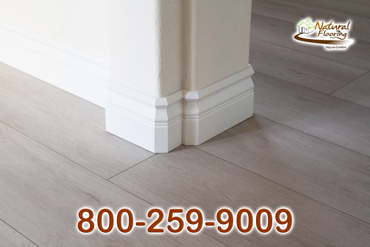 318MUL 5 Cape Cod Baseboard