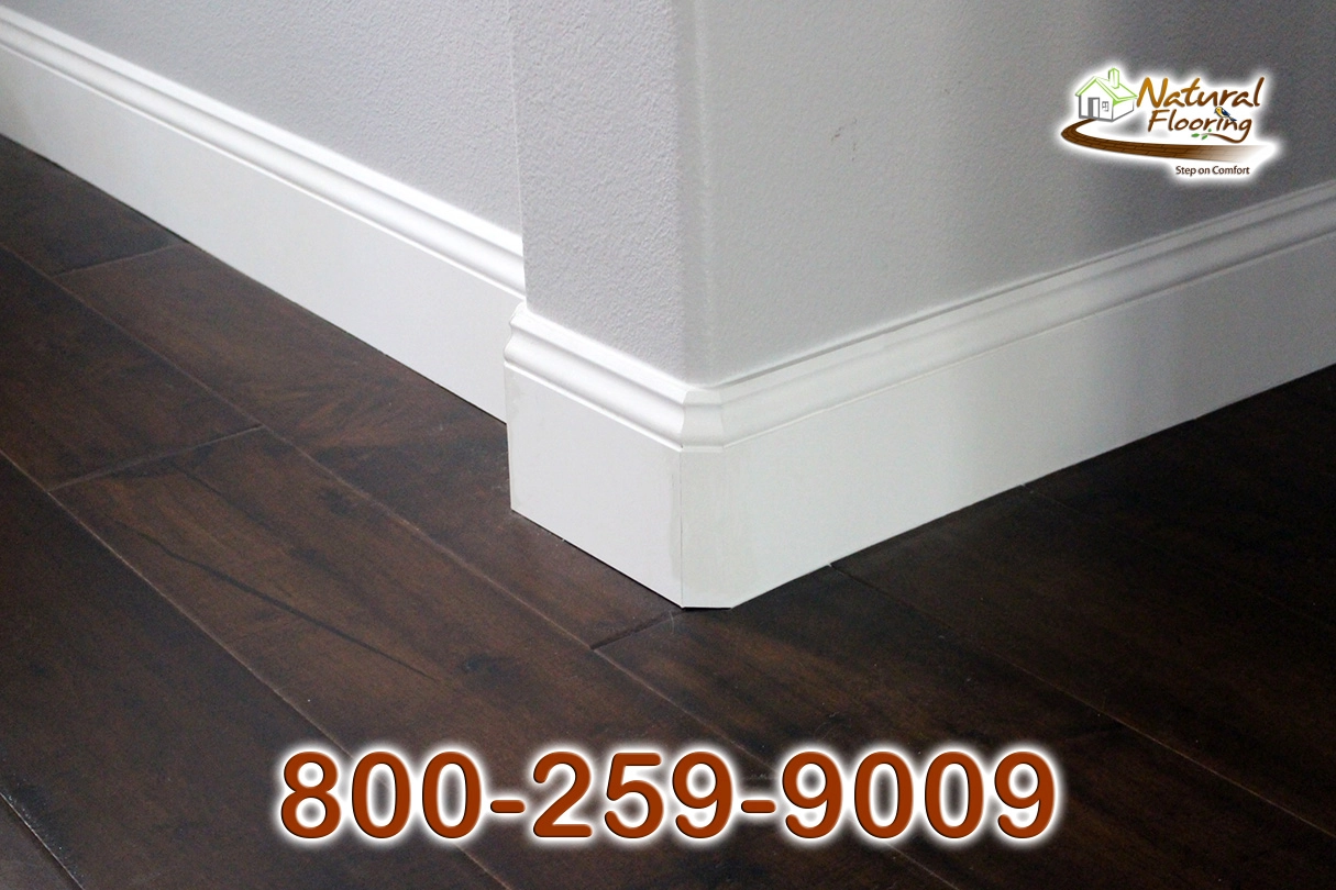 328MUL 5 Vintage Baseboard