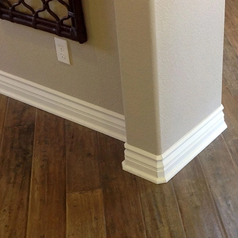 361MUL 5 Baseboard Baseshoe 1