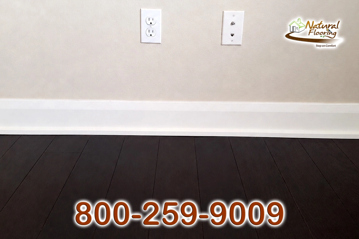 390MUL Intrata Baseboard and Squared Baseshoe