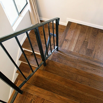 Hickory Gunstock Brown Wood Floor Oasis 22