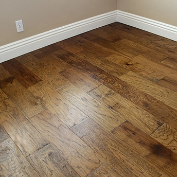 Hickory Merlot Wood Floor Nu 2