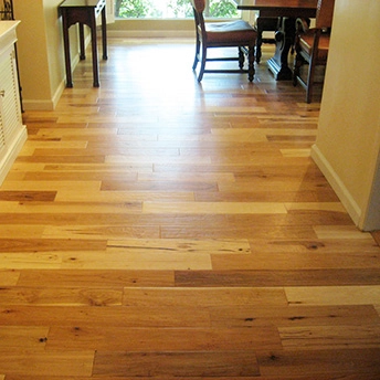 Hickory Natural Distressed Wood Floor Oasis 12