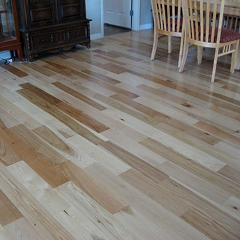 Hickory Natural Smooth Wood Floor Oasis 10