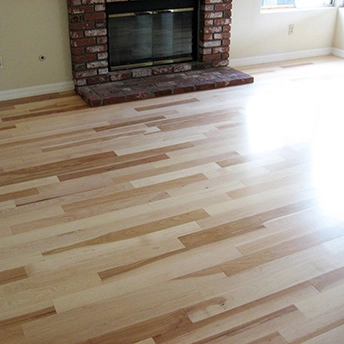 Hickory Natural Smooth Wood Floor Oasis 7