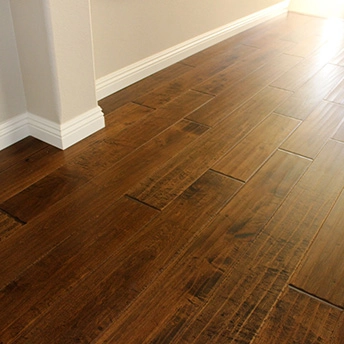 Maple Amber Handscraped Engineered Wood Floor Mamre 5