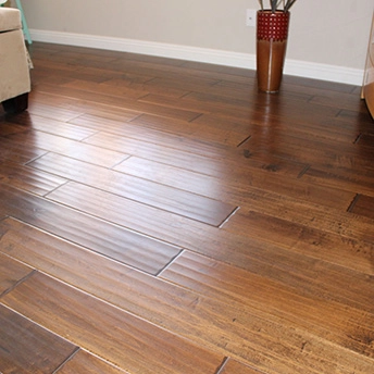 Maple Amber Handscraped Engineered Wood Floor Mamre 6