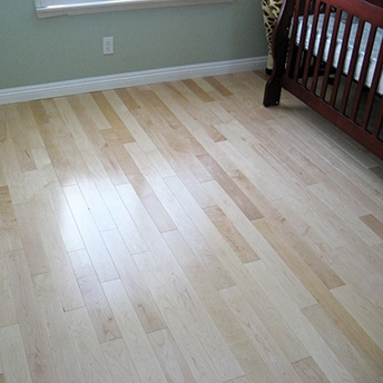 Maple Natural Smooth Floor Garrison 18