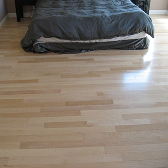 Maple Natural Smooth Floor Garrison 6