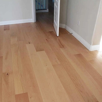 Maple Natural Wood Floor Parlimanent 4 278953
