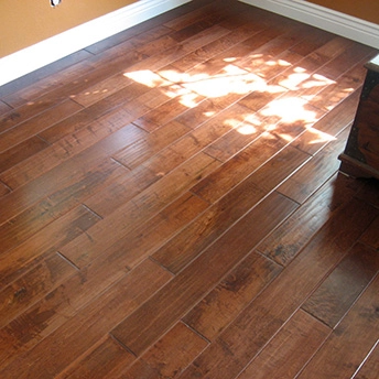 Maple Ruby Wood Floor Urban 9