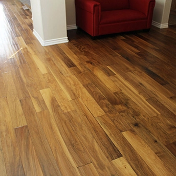 Walnut Natural Distressed Wood Floor Oasis 3 228586