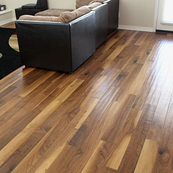 Walnut Natural Distressed Wood Floor Oasis 5 501158
