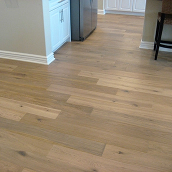 Oak Avignon wood floor AFD7