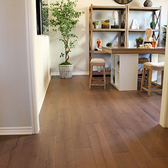 Oak Catania Engineered Wood Floor Garrison 2
