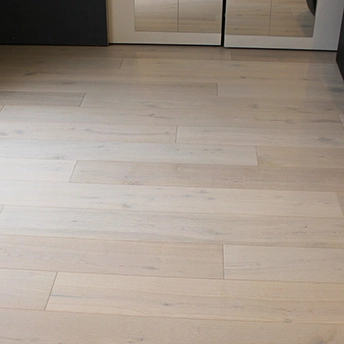Oak Clover Pointe Wood Floor En Bois 5