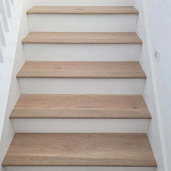 Oak Larco Wood Stairs Opus 1