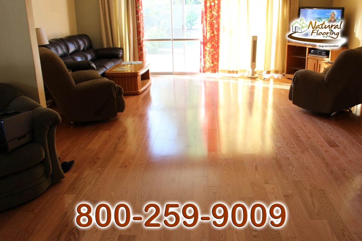 Natural Oak Red Smooth Wood Floor