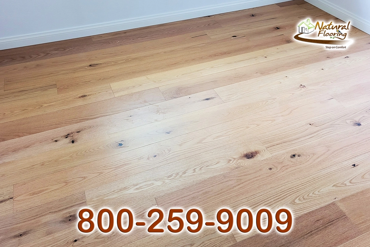 Traditional Natural Oak Wood Floor