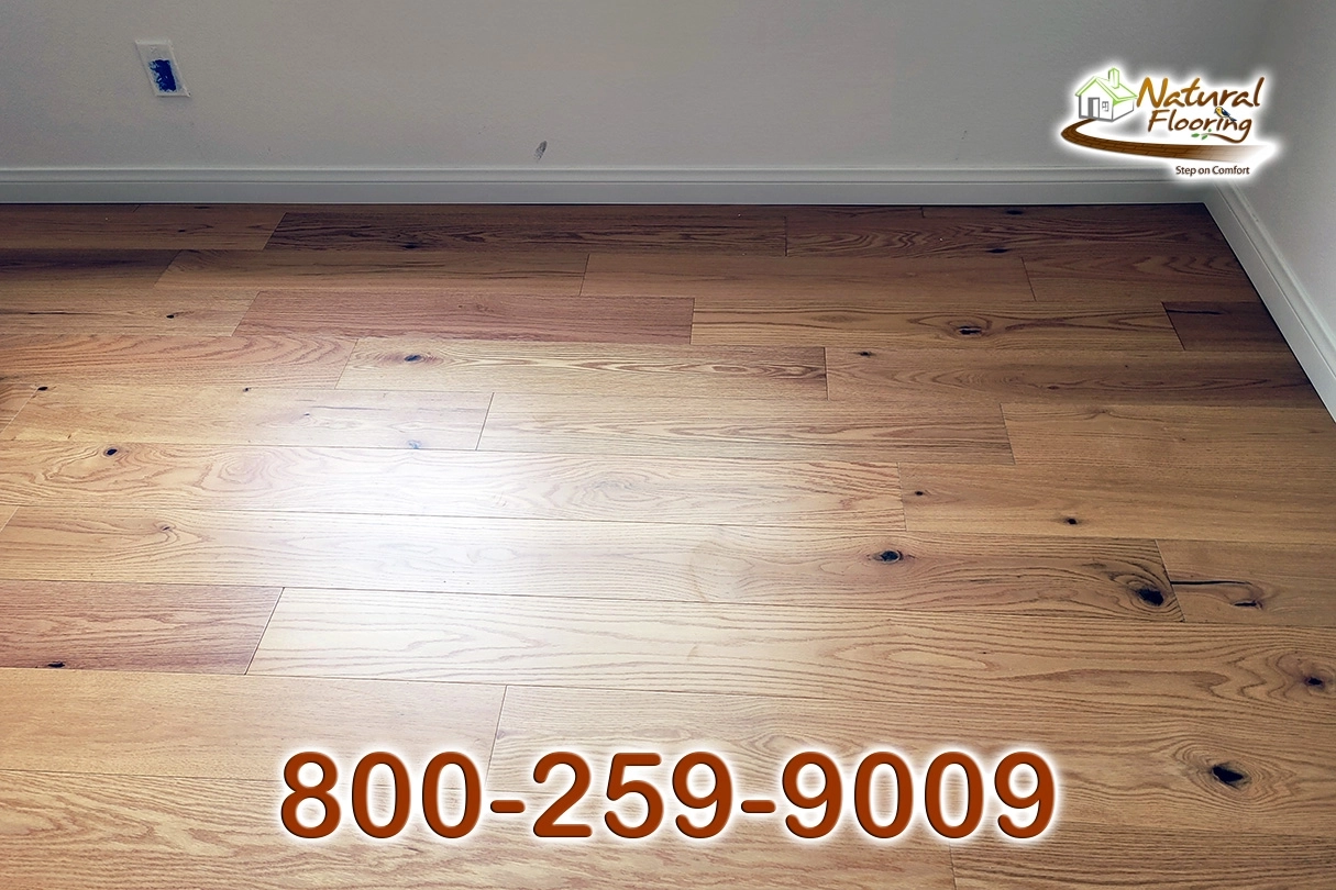 Traditional Natural Oak Wood Floor