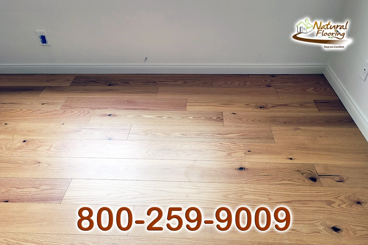 Traditional Natural Oak Wood Floor