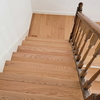 Traditional Natural Oak Preliment 6