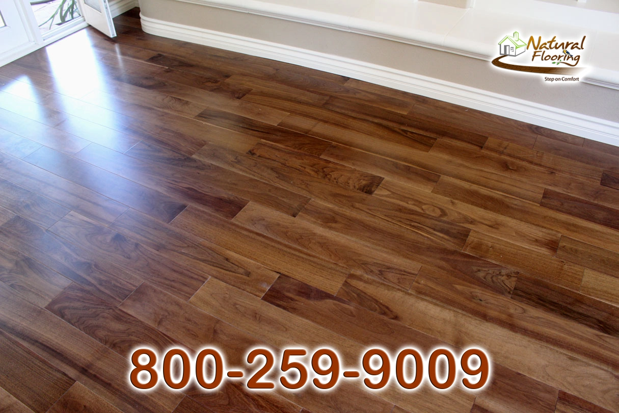Natural Walnut Smooth Wood Floor