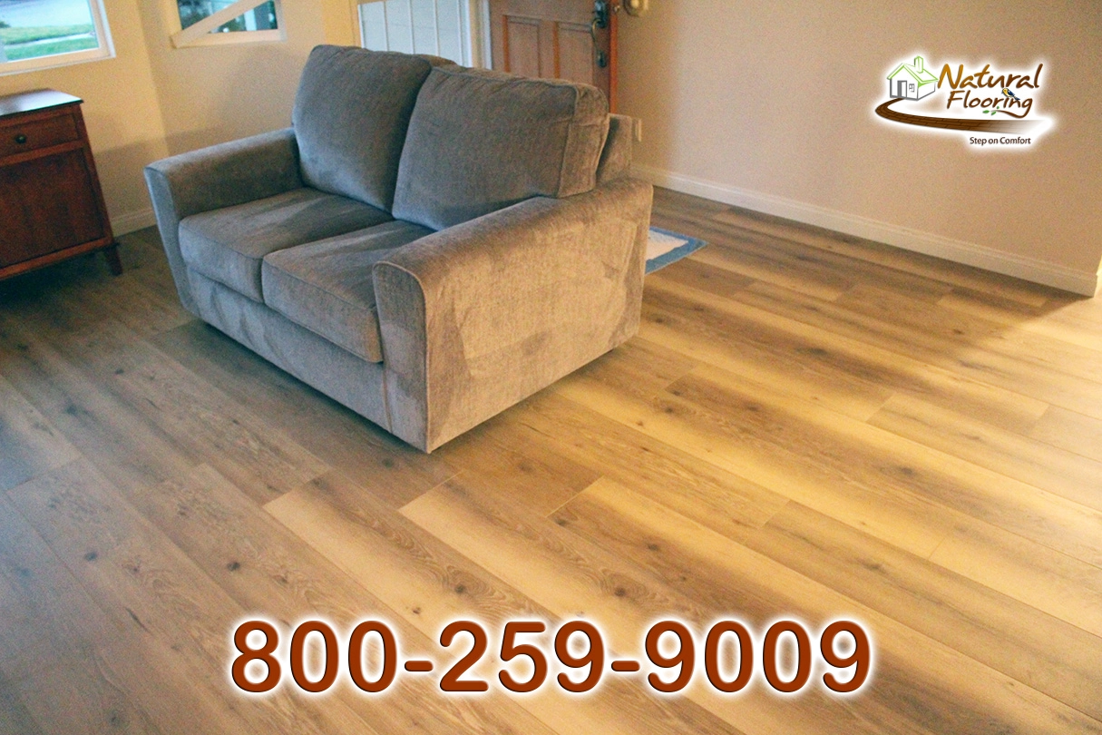 Adonis Oak Laminate Floor