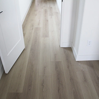 Bethany Laminate Floor Artisan 9