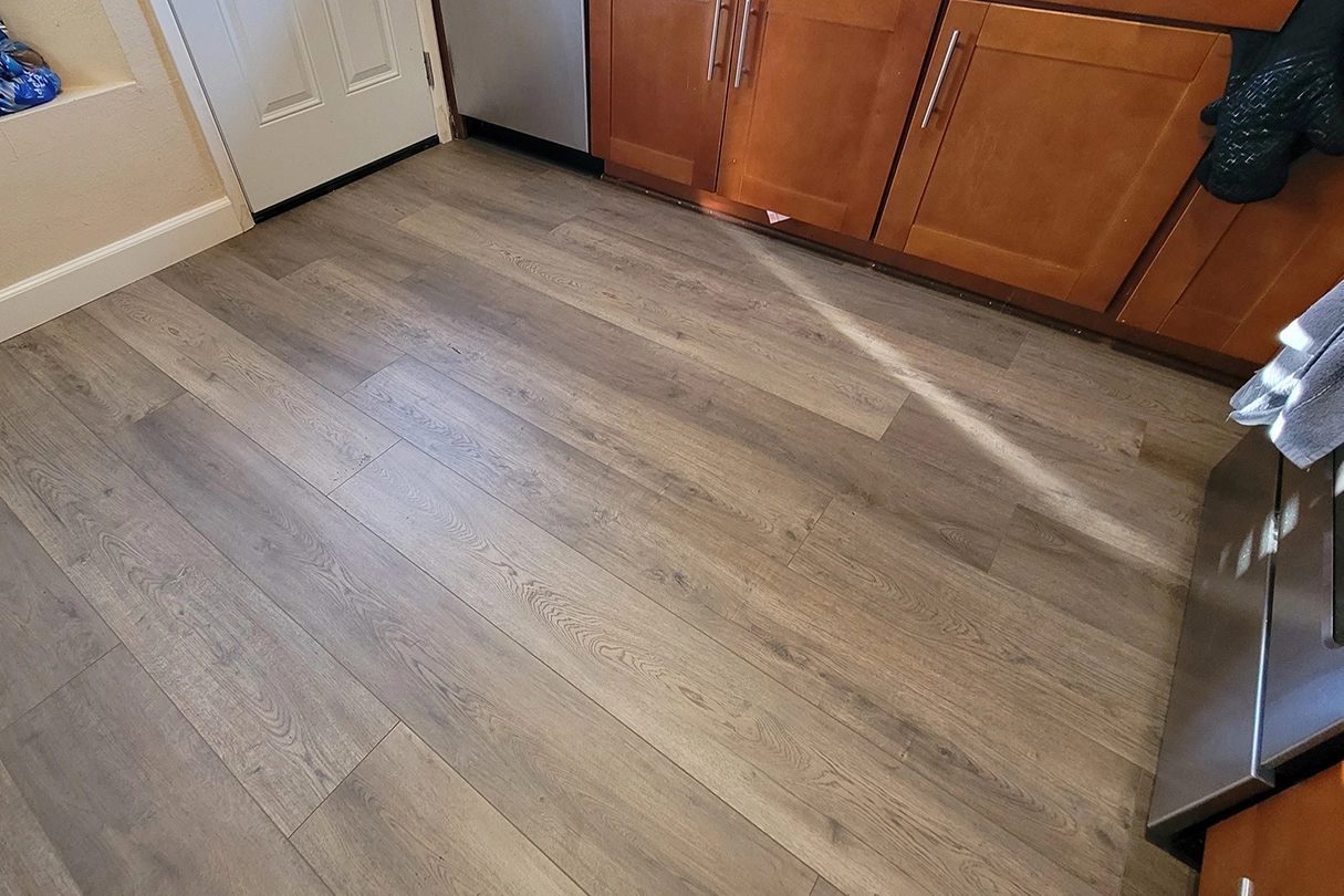 Blake Island Laminate Floor Artisan 4 244916