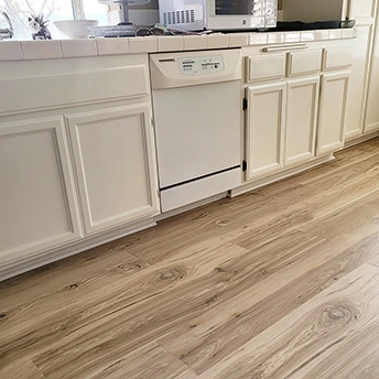 Bluff Laminate Floor Mohawk 3 942488