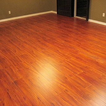 Brazilian Cherry Distressed Laminate Floor Eternity 18