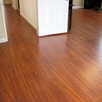Brazilian Cherry Distressed Laminate Floor Eternity 22