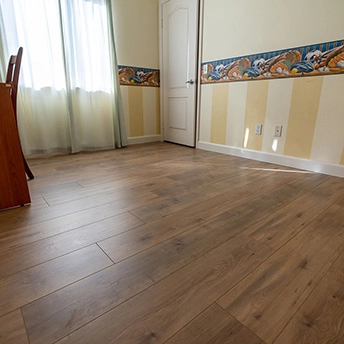 Bungalow Brown Laminate Floor Tecsun 3