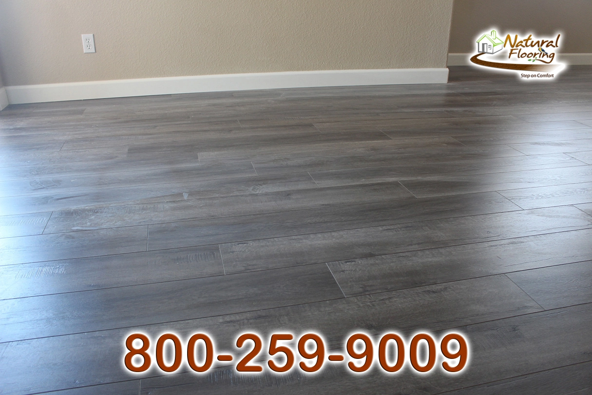 Canyon Oak Laminate Floor