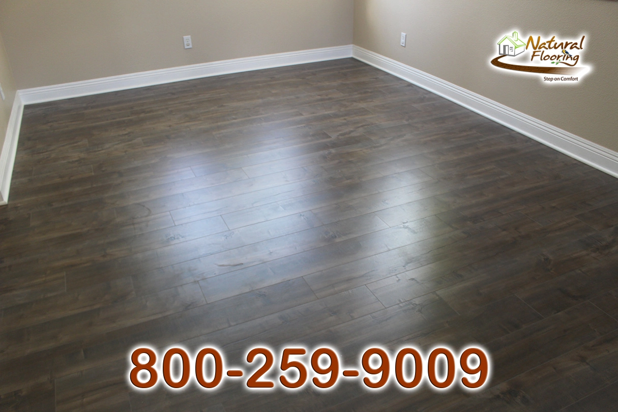 Cascade Range Maple Laminate Floor