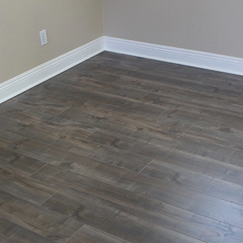 Cascade Range Maple Laminate Floor Tecsun 17