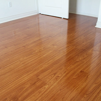 Cherry Glossy Laminate Floor Eastwood 7
