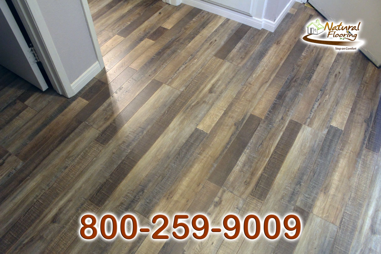 Country Maple Laminate Floor