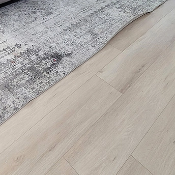 Crystal Point Laminate Floor Staymor 10 261240