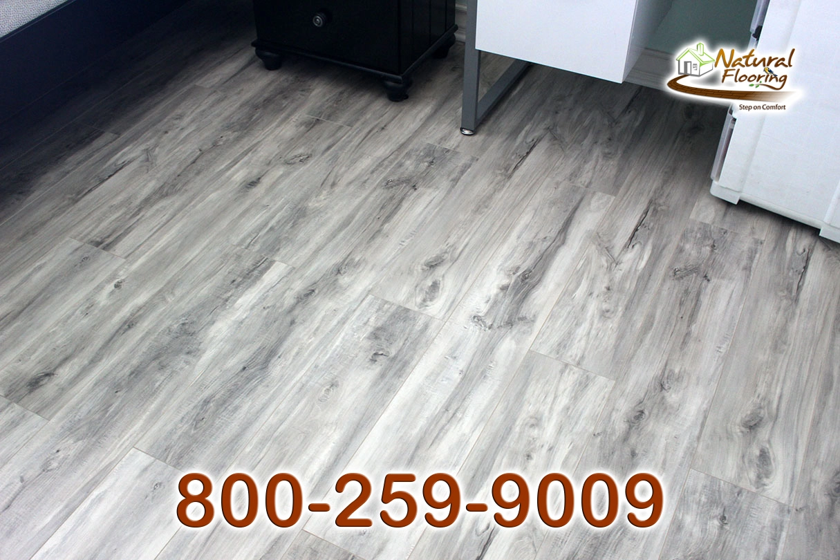 Dame Blanche Laminate Floor