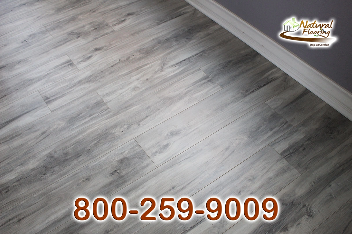 Dame Blanche Laminate Floor