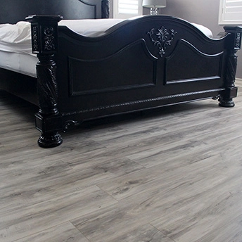 Dame Blanche Laminate Floor Lions 12