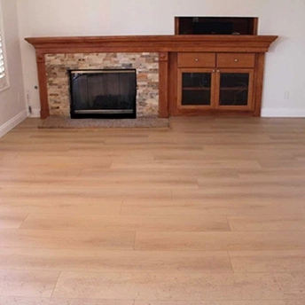 Deer Valley Laminate Staymor 25