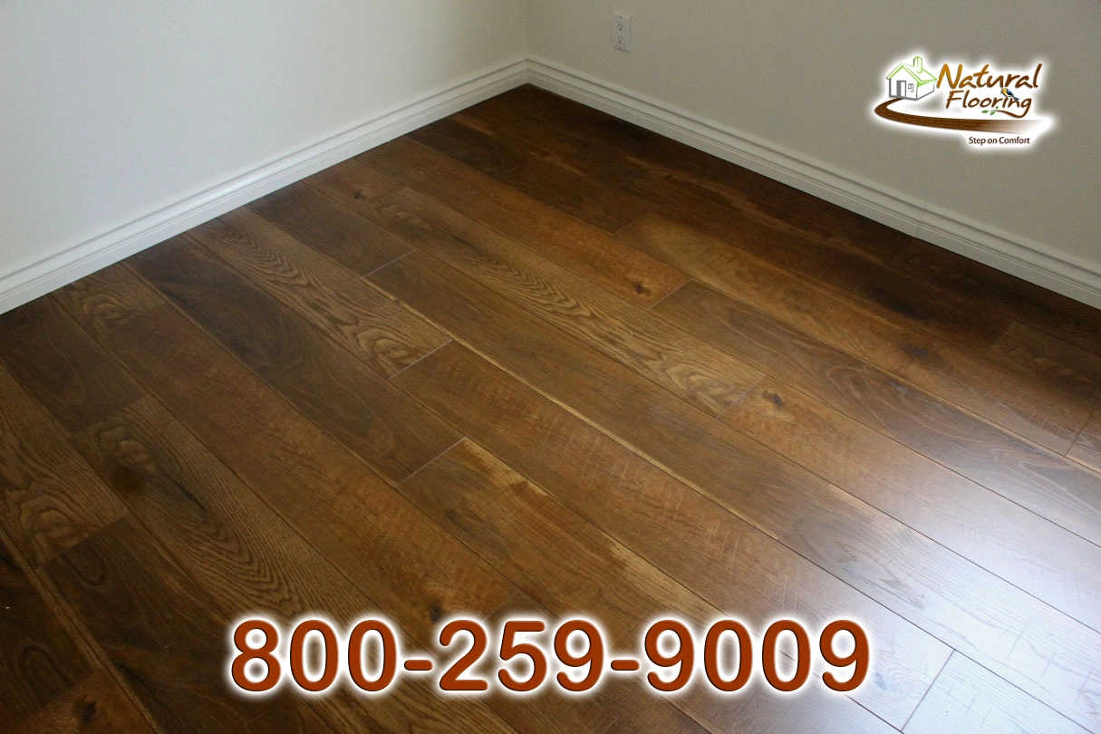 Delineator Laminate Floor