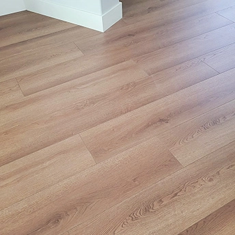 Dinan Laminate Floor Essen 1 536585