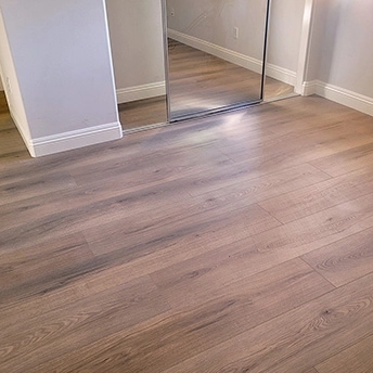 Echo Lane Laminate Floor Staymor 4 945351