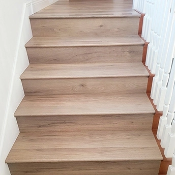 Echo Lane Laminate Stairs Staymor 1 582561